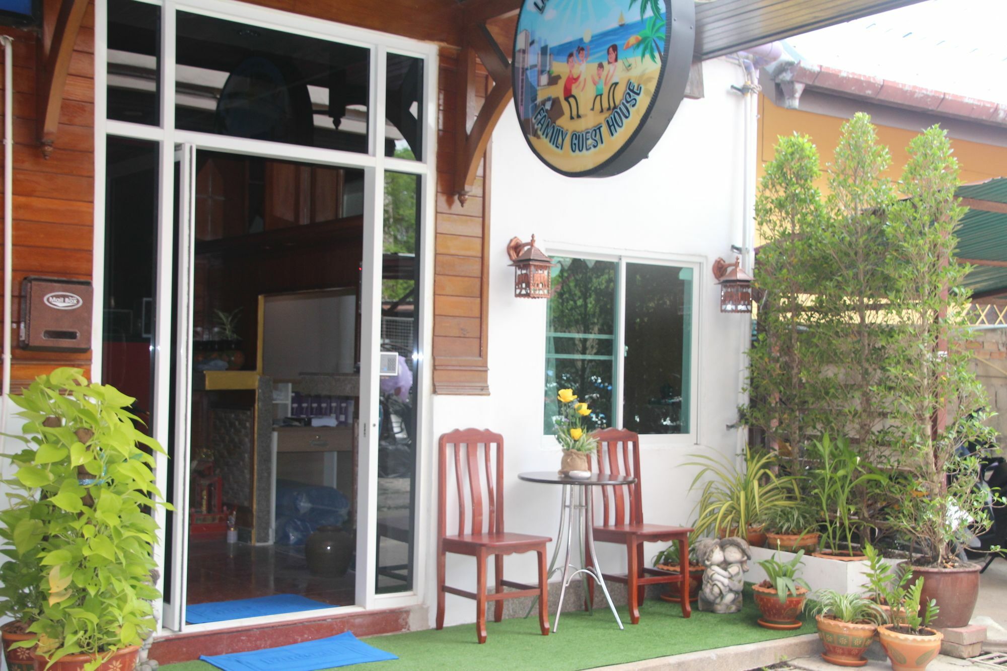 La Piccola Patong2 Familyguesthouse Экстерьер фото